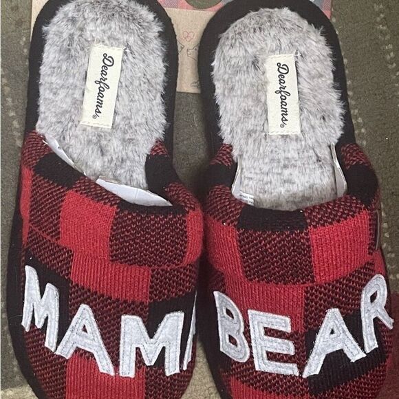 Dearfoams Red Buffalo Check “Mama Bear” Slippers Cozy Faux Fur Clog NWT - Picture 4 of 8